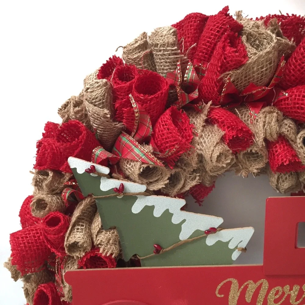 Hand Crafted Christmas Holiday Wreath Red Tan Burlap with Hanger and Storage Bag